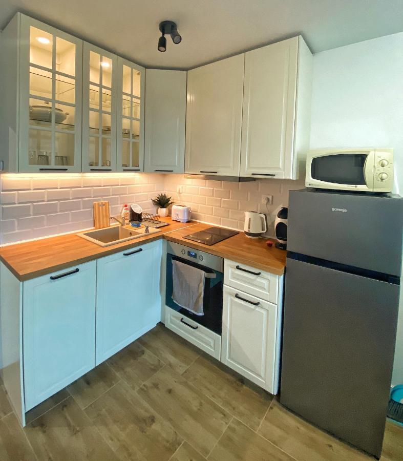 Emma'S Sweet Apartment - Close To Varna Centre Екстер'єр фото