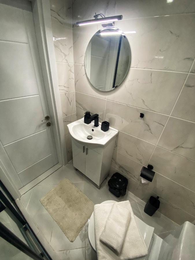 Emma'S Sweet Apartment - Close To Varna Centre Екстер'єр фото