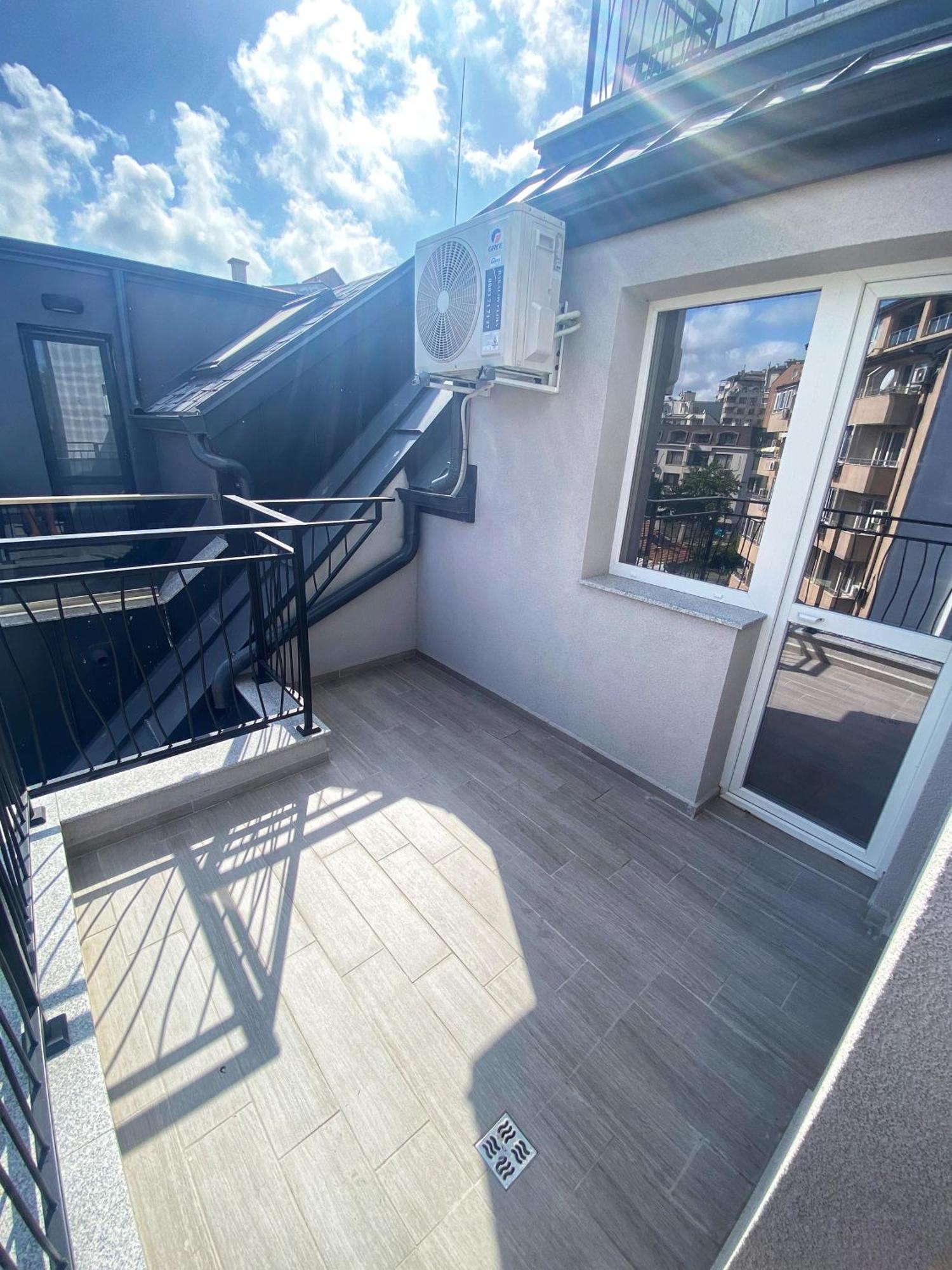 Emma'S Sweet Apartment - Close To Varna Centre Екстер'єр фото