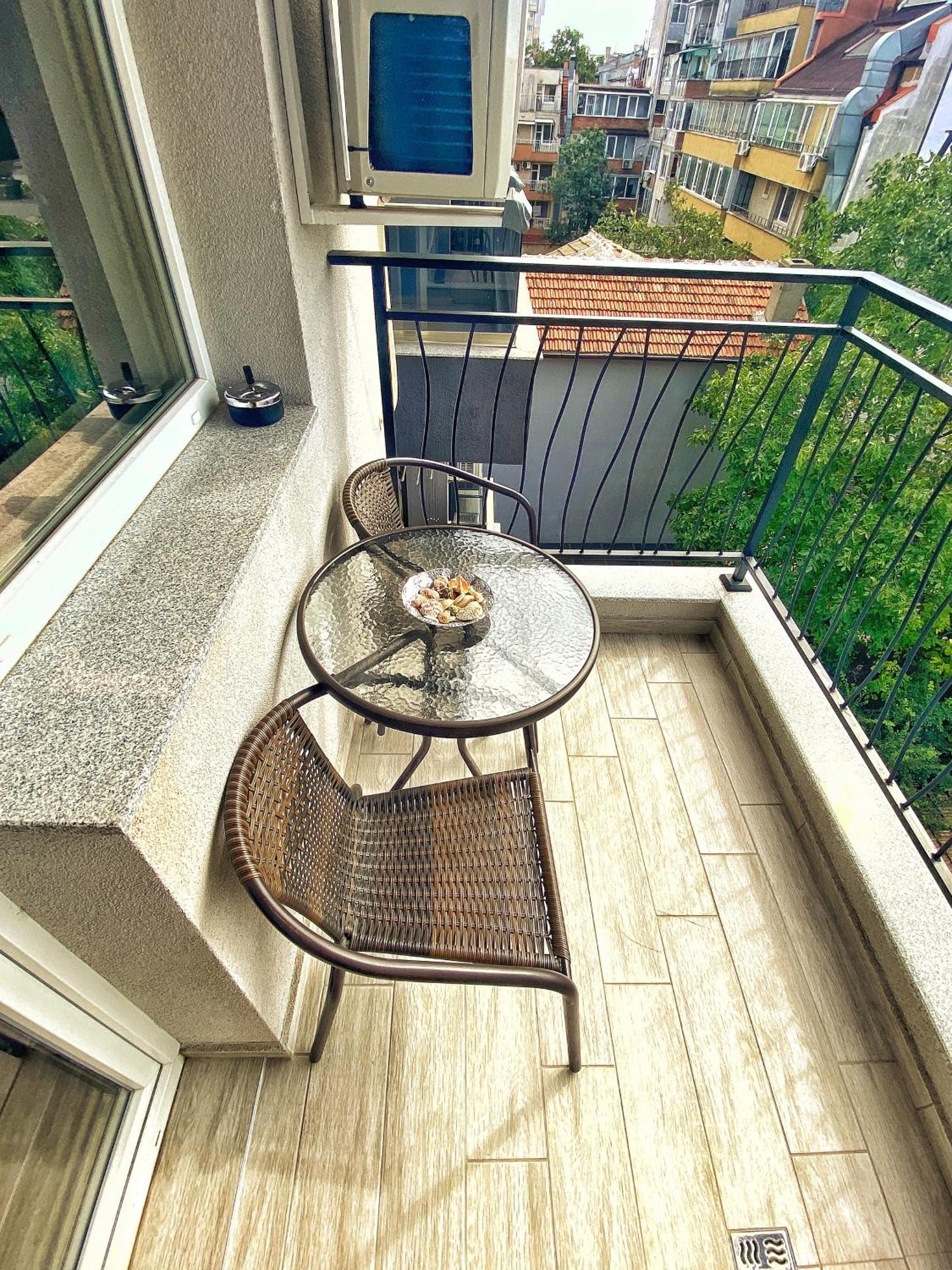 Emma'S Sweet Apartment - Close To Varna Centre Екстер'єр фото